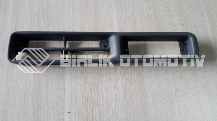 PICK-UP D21-ÖN TAMPON PANJURU SOL 89-97 PICK-UP D21-ÖN TAMPON PANJURU SOL 89-97
