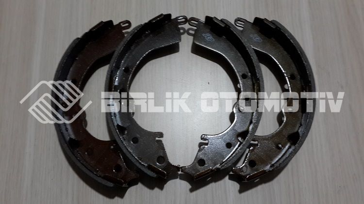 HILUX VIGO-ARKA FREN PABUCU (4*2) 05-09 HILUX VIGO-ARKA FREN PABUCU (4*2) 05-09